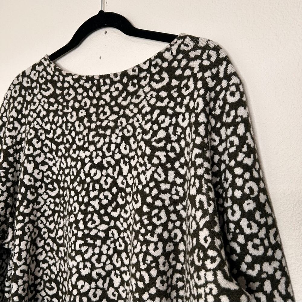 Cynthia Rowley leopard print sweater - super soft & cozy size 1X - Picture 7 of 9